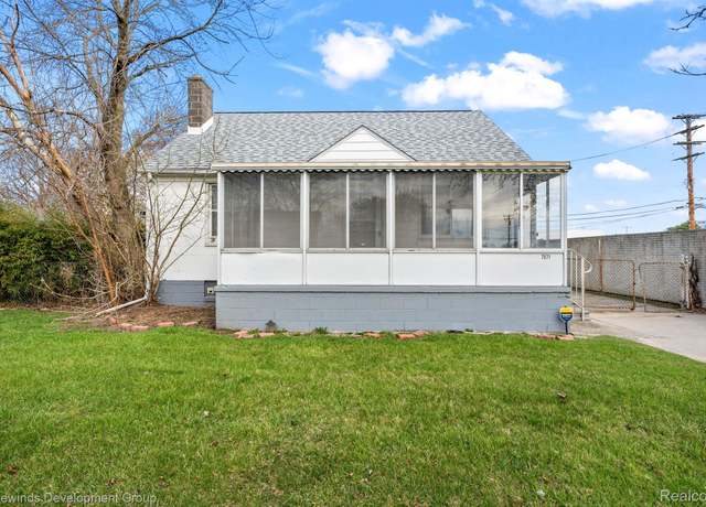 Property at 7571 Standard, Center Line, MI 48015, 3 beds, 1 bath