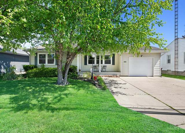 Property at 1620 S Custer Rd, Monroe, MI 48161, 3 beds, 1 bath