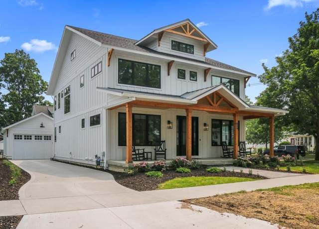Property at 104 Erie St, South Haven, MI 49090, 6 beds, 6.5 baths