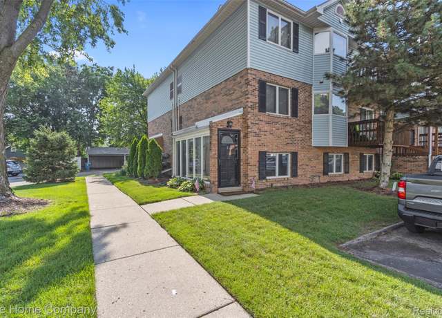 Property at 194 Pinewood Dr, Plymouth, MI 48170, 2 beds, 1 bath