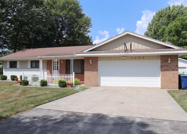 Property at 1686 Michaelane Dr, Saginaw, MI 48604, 3 beds, 1.5 baths