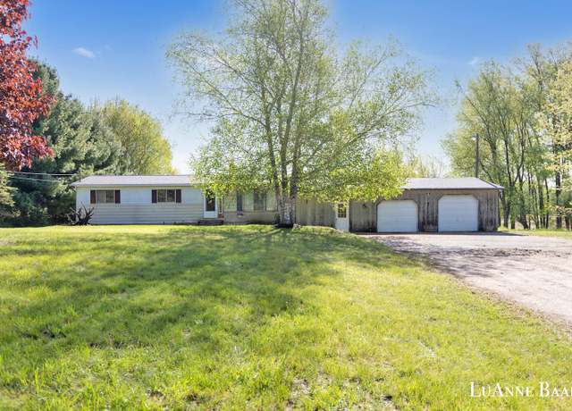 Property at 11070 Wabasis Ave NE, Rockford, MI 49341, 3 beds, 1 bath