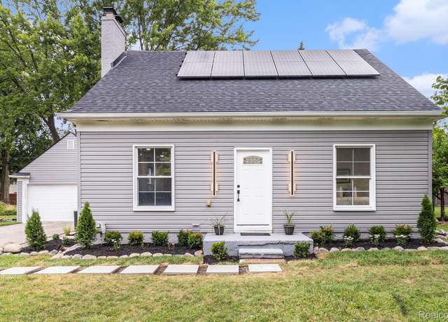 Property at 19646 Middlesex Ave, Southfield, MI 48076, 3 beds, 2 baths