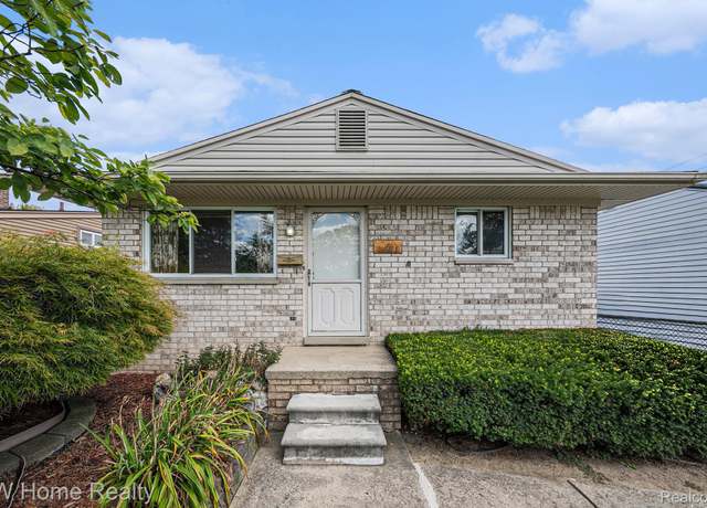 Property at 28614 Block St, Garden City, MI 48135, 3 beds, 1 bath
