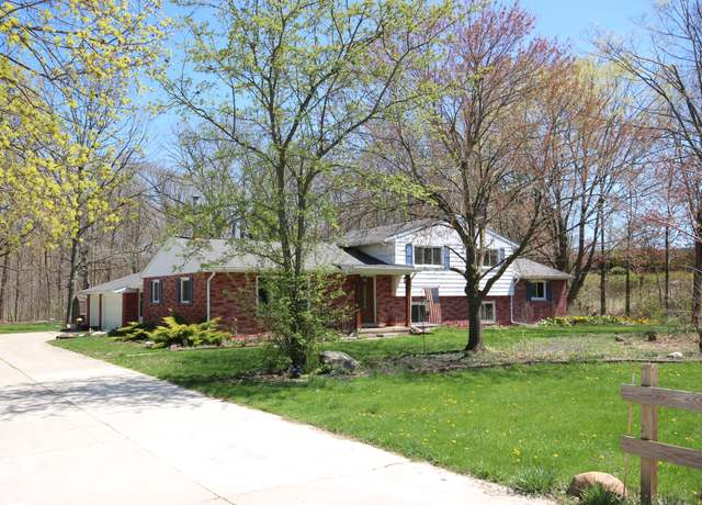 Property at 64050 Limerick Ln, Washington, MI 48095, 4 beds, 3 baths