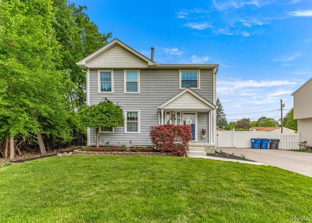 Property at 33674 Melton St, Westland, MI 48186, 3 beds, 1.5 baths