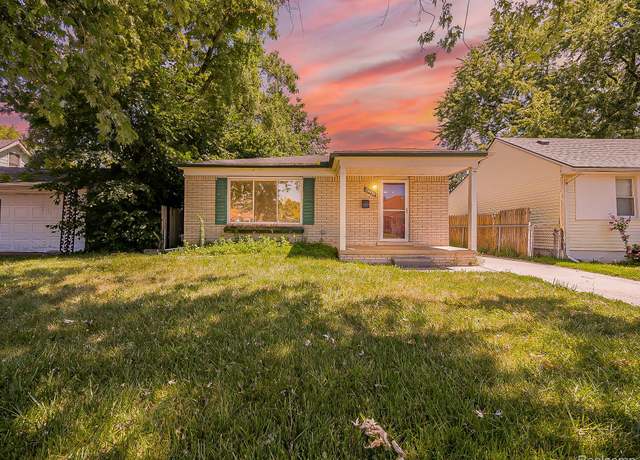 Property at 22430 Rausch Ave, Eastpointe, MI 48021, 3 beds, 1 bath
