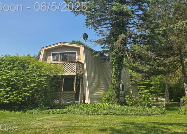 Property at 3825 Thomas Rd, Oxford, MI 48371, 2 beds, 2 baths