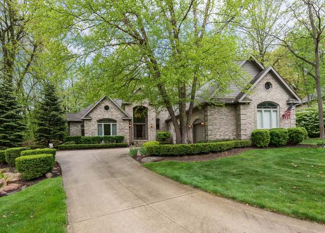 Property at 8444 Climbing Way, Pinckney, MI 48169, 4 beds, 3 baths