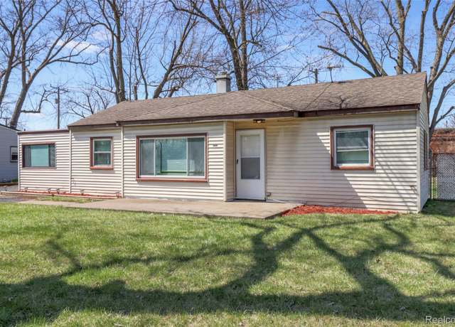 Property at 11612 Westpoint St, Taylor, MI 48180, 2 beds, 1 bath
