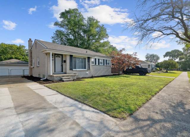 Property at 29646 Robert Dr, Livonia, MI 48150, 3 beds, 2 baths