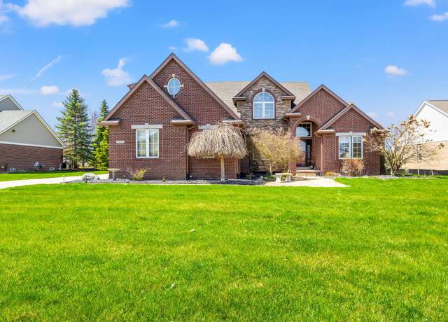 Property at 2157 Cristina Anne Ct, Howell, MI 48855, 4 beds, 3.5 baths
