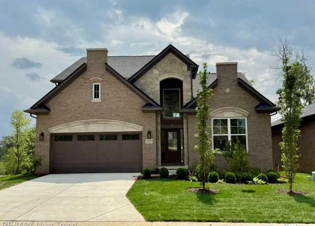 Property at 7833 Trailside Ct, West Bloomfield Township, MI 48323, 4 beds, 2.5 baths