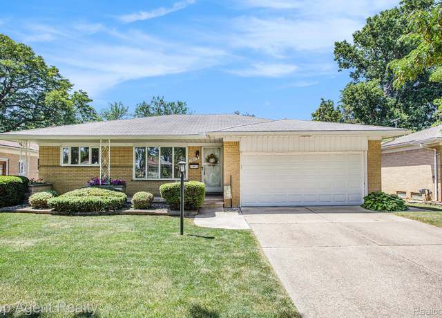Property at 26279 Eureka Dr, Warren, MI 48091, 3 beds, 2.5 baths
