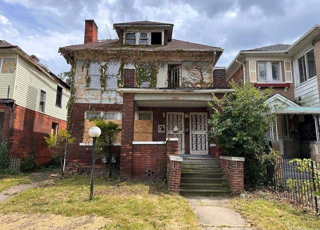 Property at 3785 Blaine St, Detroit, MI 48206, 6 beds, 2.5 baths