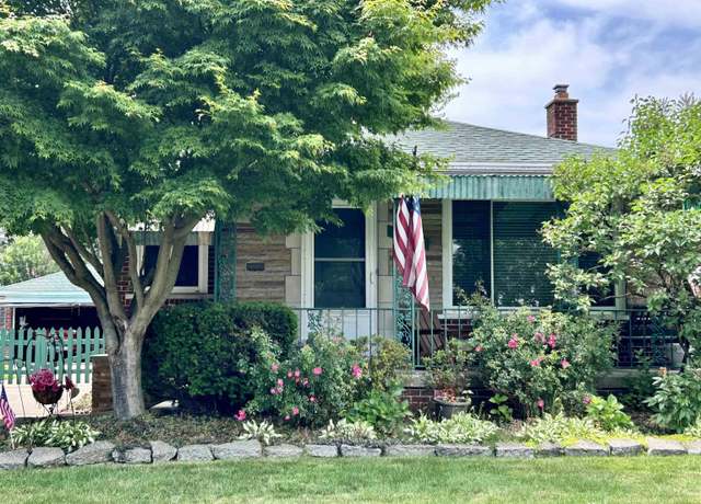 Property at 23311 Courtland Ave, Eastpointe, MI 48021, 2 beds, 1 bath