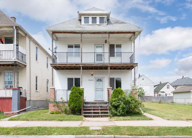 Property at 2231 Andrus St, Hamtramck, MI 48212, 6 beds, 2 baths