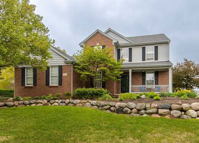 Property at 1054 Chelsea Blvd, Oxford, MI 48371, 4 beds, 3 baths