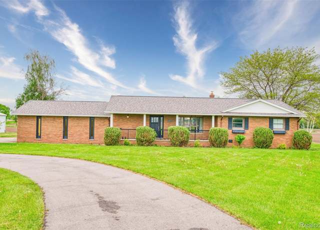 Property at 8653 Burnside Rd, Brown City, MI 48416, 3 beds, 2 baths