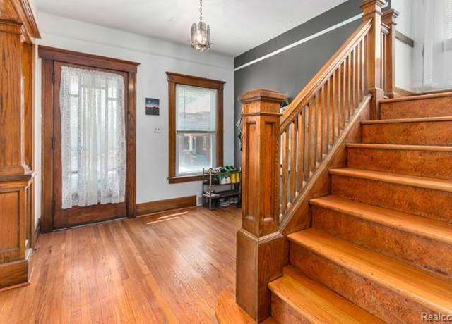 Property at 1933 11th St, Detroit, MI 48216, 3 beds, 1 bath