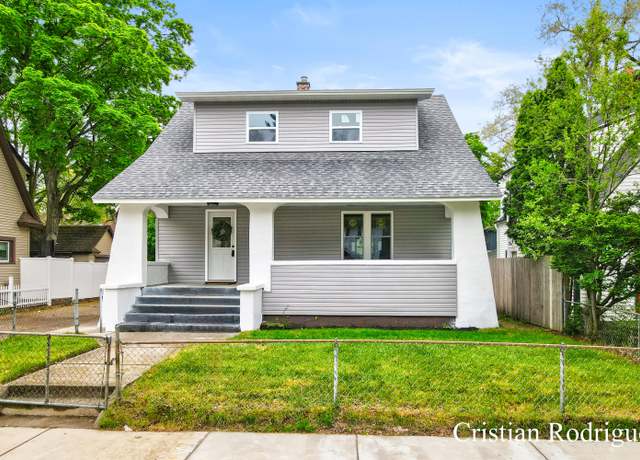 Property at 1242 Fisk Rd SE, Grand Rapids, MI 49506, 4 beds, 1.5 baths
