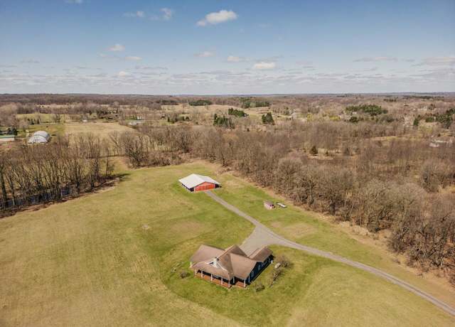 Property at 13290 Tracey Rd, Manchester, MI 48158, 4 beds, 2.5 baths