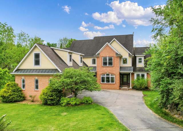 Property at 6201 Donovanridge, Dexter, MI 48130, 6 beds, 4 baths