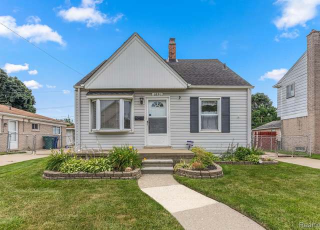 Property at 1051 Capitol Ave, Lincoln Park, MI 48146, 3 beds, 1 bath