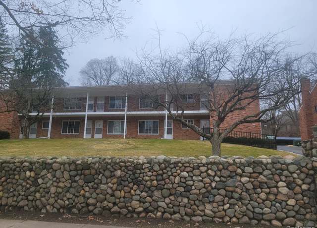 Property at 417 Prospect St Unit 210, Romeo, MI 48065, 2 beds, 1 bath