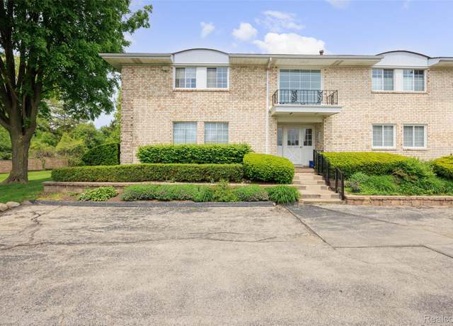 Property at 42309 Woodward Ave Unit S1-7, Bloomfield Hills, MI 48304, 2 beds, 2 baths