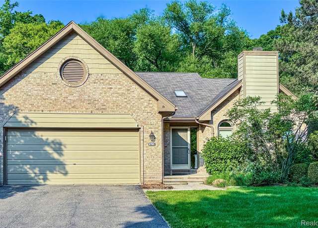 Property at 6760 Oyster Cv, West Bloomfield, MI 48323, 3 beds, 3 baths