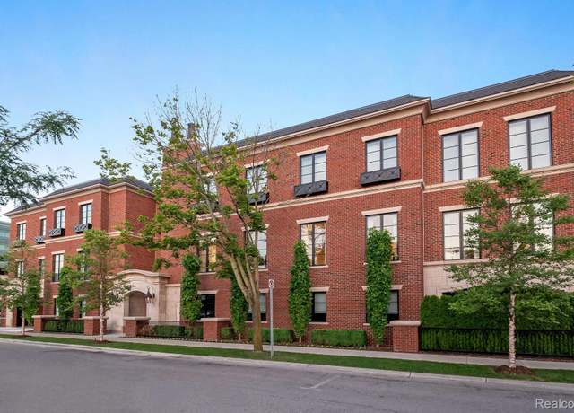 Property at 420 E Frank St #201, Birmingham, MI 48009, 3 beds, 2.5 baths