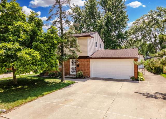 Property at 8252 Tinkler Rd, Sterling Heights, MI 48312, 4 beds, 1.5 baths