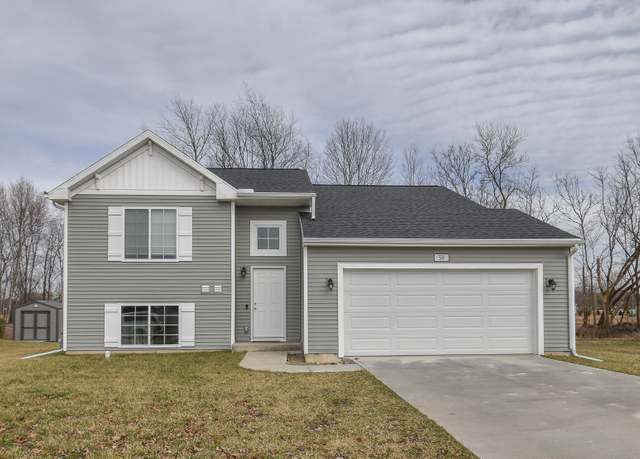 Property at 50 Thompson Blvd, Coldwater, MI 49036, 4 beds, 2.5 baths