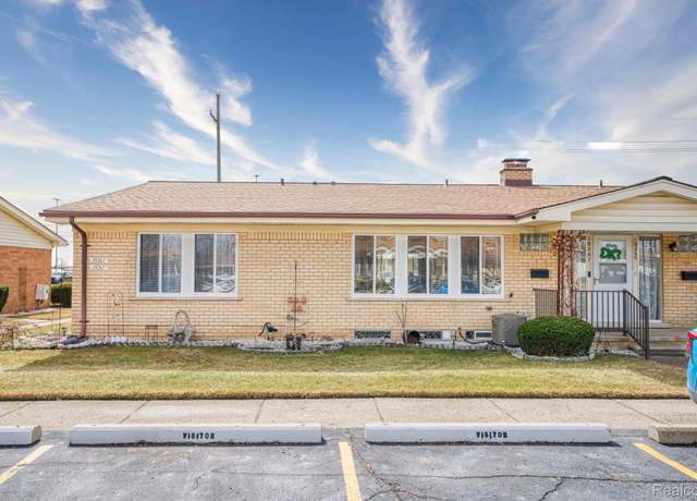 Property at 19267 E 13 Mile Rd #48, Roseville, MI 48066, 2 beds, 1 bath
