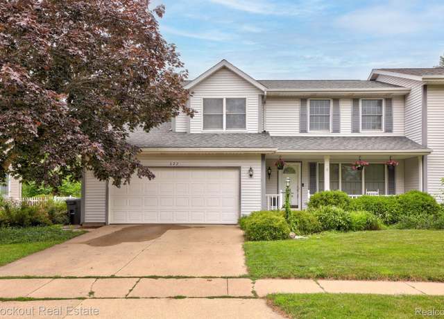 Property at 622 W Schleier St, Frankenmuth, MI 48734, 3 beds, 2.5 baths