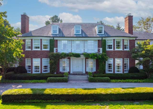 Property at 309 Lake Shore Rd, Grosse Pointe Farms, MI 48236, 6 beds, 5.5 baths