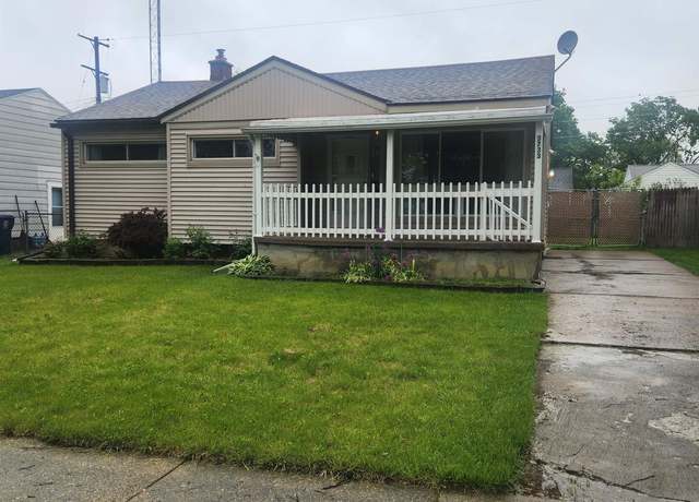 Property at 3733 Whittier Ave, Flint, MI 48506, 3 beds, 1.5 baths