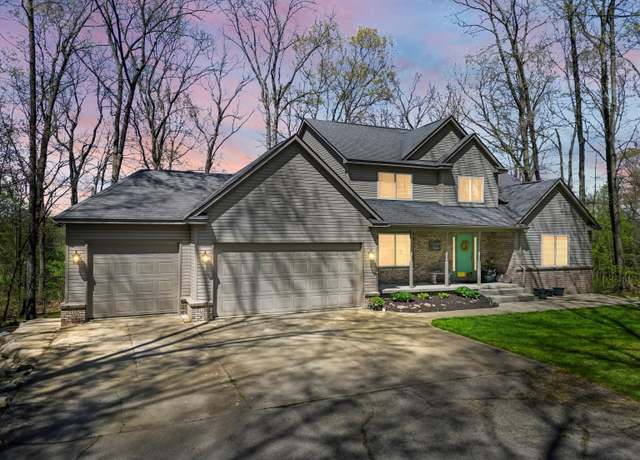 Property at 7111 Tucker Rd, Holly, MI 48442, 4 beds, 3.5 baths