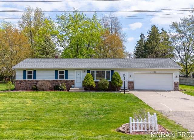 Property at 7636 Walnut Ave, Jenison, MI 49428, 3 beds, 1.5 baths