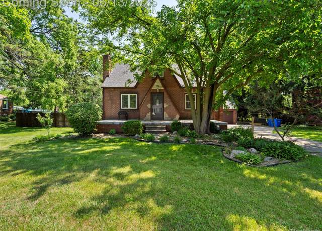 Property at 27904 Milton Ave, Warren, MI 48092, 3 beds, 2 baths