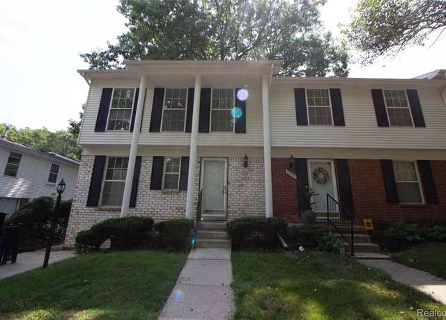 Property at 21591 Hidden Rivers Dr N, Southfield, MI 48075, 2 beds, 2.5 baths