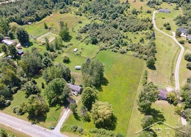 Property at 4629 N Alamando Rd, Midland, MI 48618