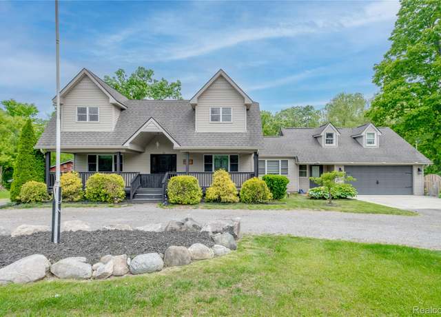 Property at 12631 9 Mile Rd, South Lyon, MI 48178, 3 beds, 3.5 baths