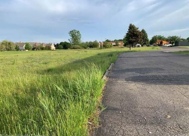 Property at 43300 Hayes Rd, Clinton Township, MI 48038