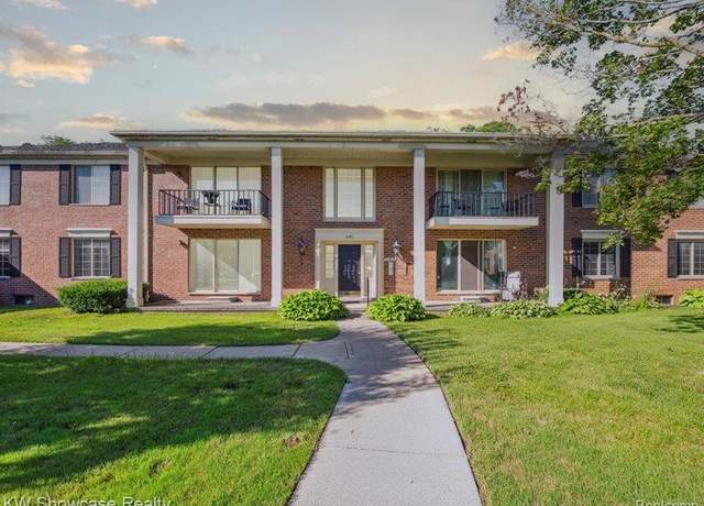 Property at 29606 Middlebelt Rd #1804, Farmington Hills, MI 48334, 2 beds, 2 baths