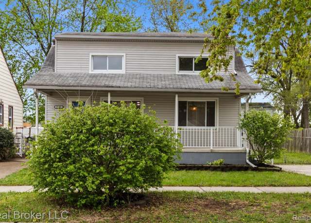 Property at 1323 Gregory Ave, Lincoln Park, MI 48146, 4 beds, 1.5 baths