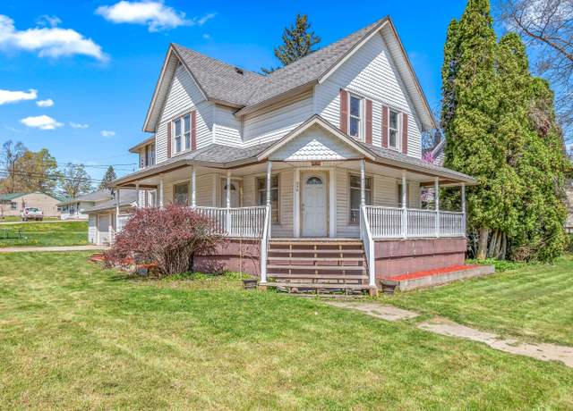 Property at 246 S Main St, Camden, MI 49232, 4 beds, 1 bath