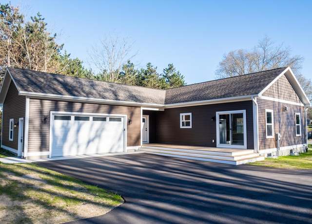 Property at 3680 Supply Rd, Traverse City, MI 49696, 3 beds, 2 baths