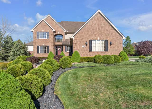 Property at 25340 Villagewood Ct, South Lyon, MI 48178, 4 beds, 3.5 baths